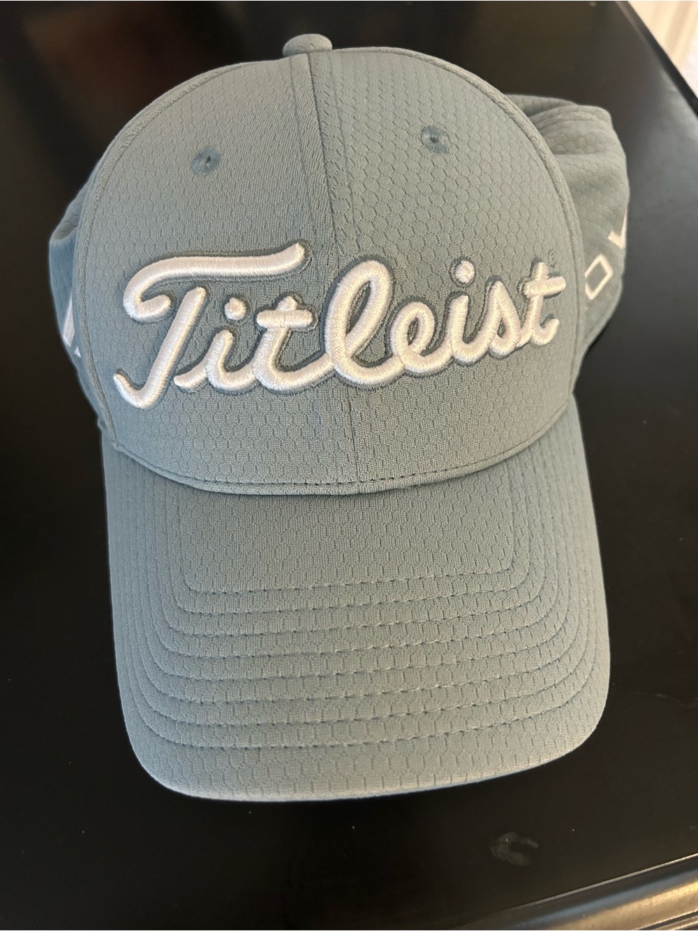 Titleist Script Logo Cap in Light blue ish grey